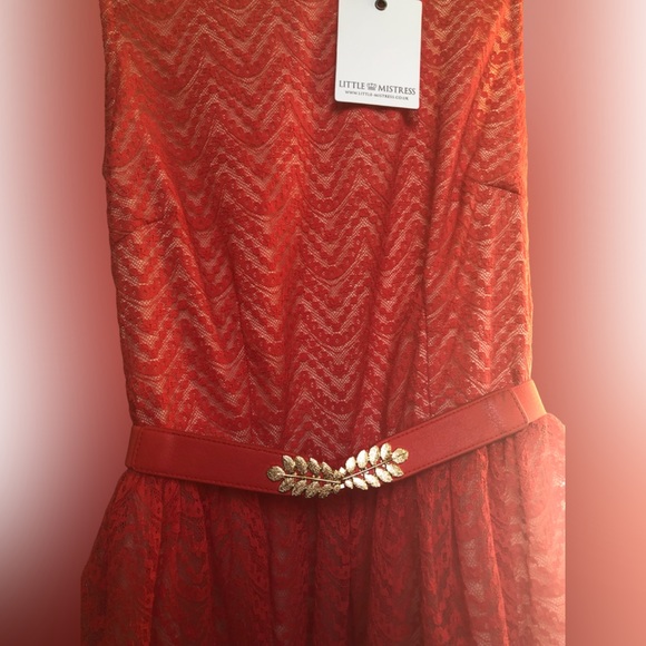 Red orange fit and flare lace dress - Picture 5 of 8